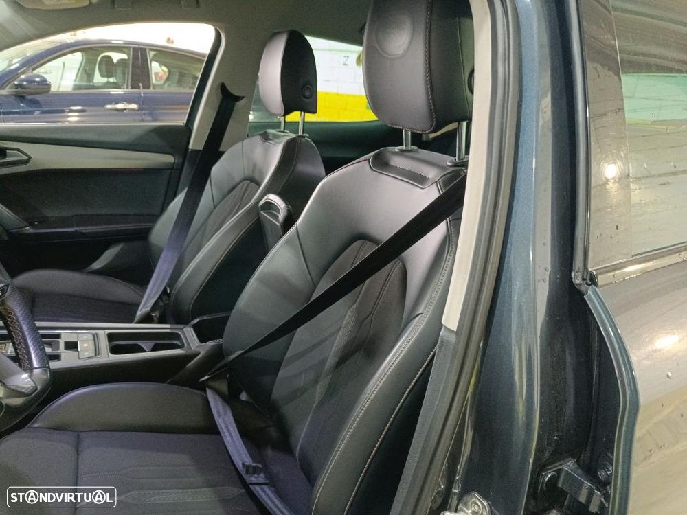 Cupra Formentor 1.4 e-Hybrid DSG - 6