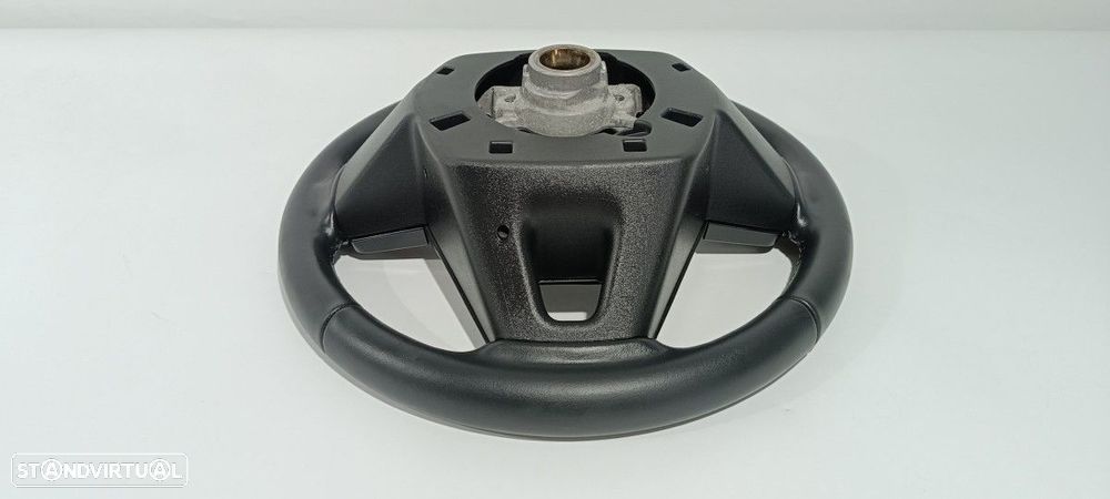 VOLANTE TOYOTA COROLLA (E21) HYBRID ACTIVE - 4