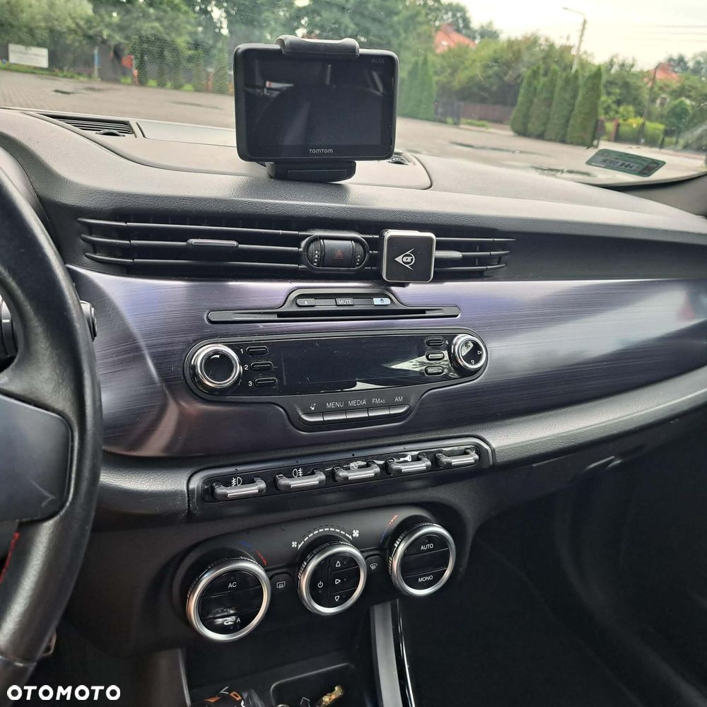 Alfa Romeo Giulietta 1.4 TB MultiAir Progression - 11