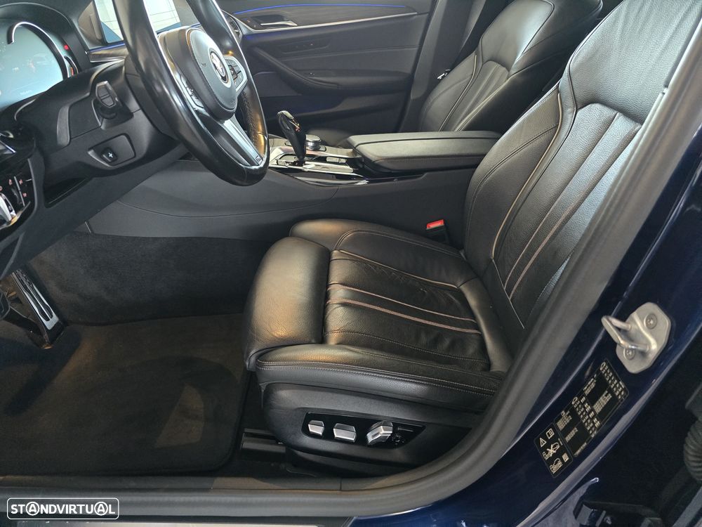 BMW 540 d xDrive Pack M Auto - 12