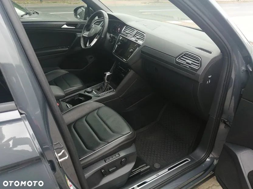 Volkswagen Tiguan 2.0 TDI SCR 4Mot R-Line DSG - 12