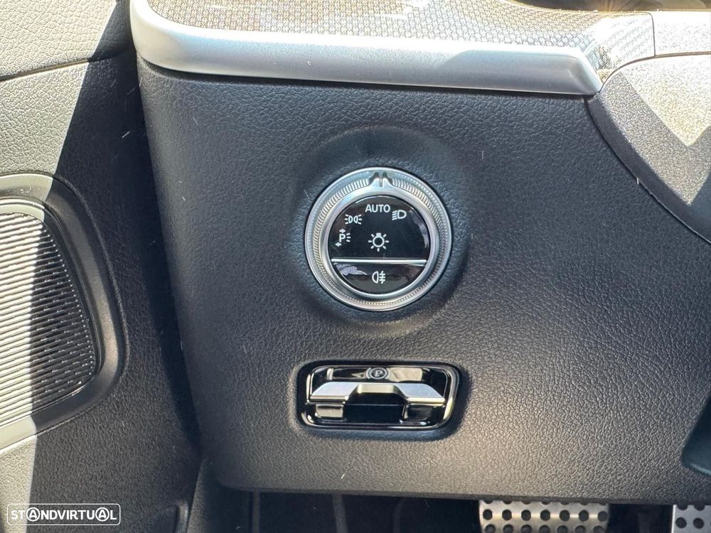 Mercedes-Benz C 300 d AMG Line - 21