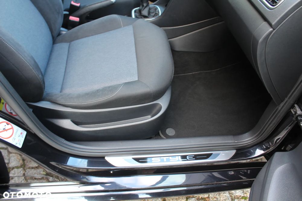 Volkswagen Polo - 16