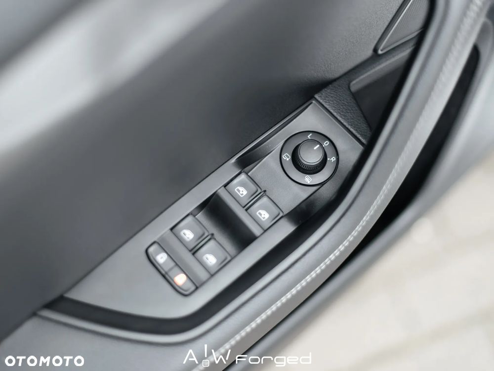 Skoda Superb 2.0 TDI SCR 4x4 Style DSG - 32