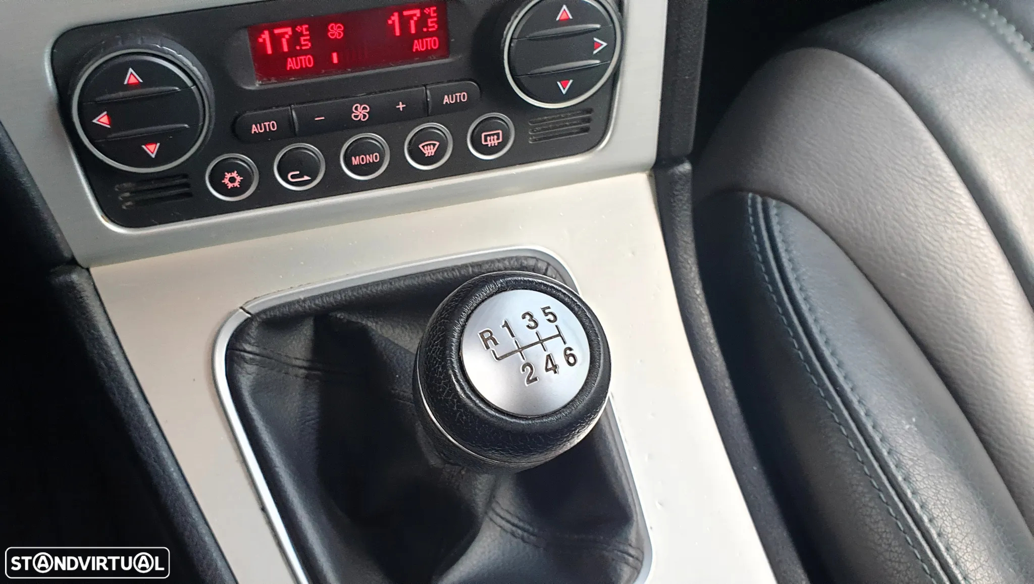 Alfa Romeo Brera 2.4 JTD Skyview - 30