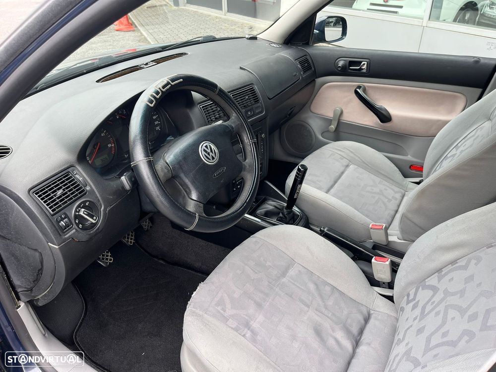 VW Golf 1.9 TDi Movie - 7