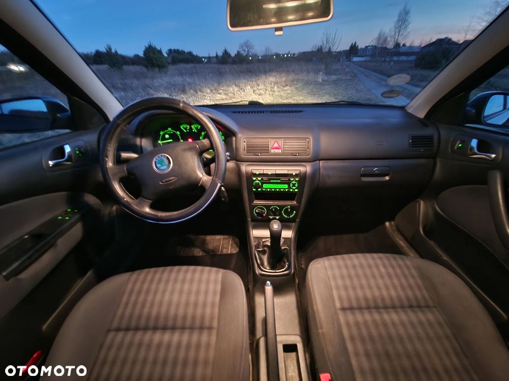 Skoda Octavia 1.9 TDI Tour - 16