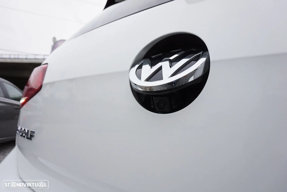 VW e-Golf AC/DC - 16