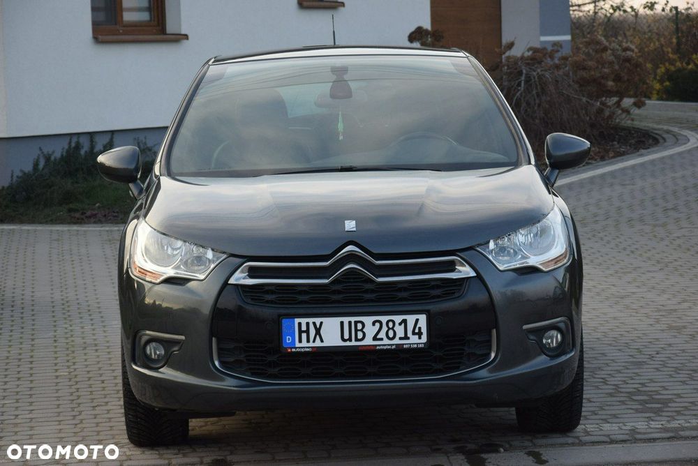 Citroën DS4 1.6 THP SoChic - 2