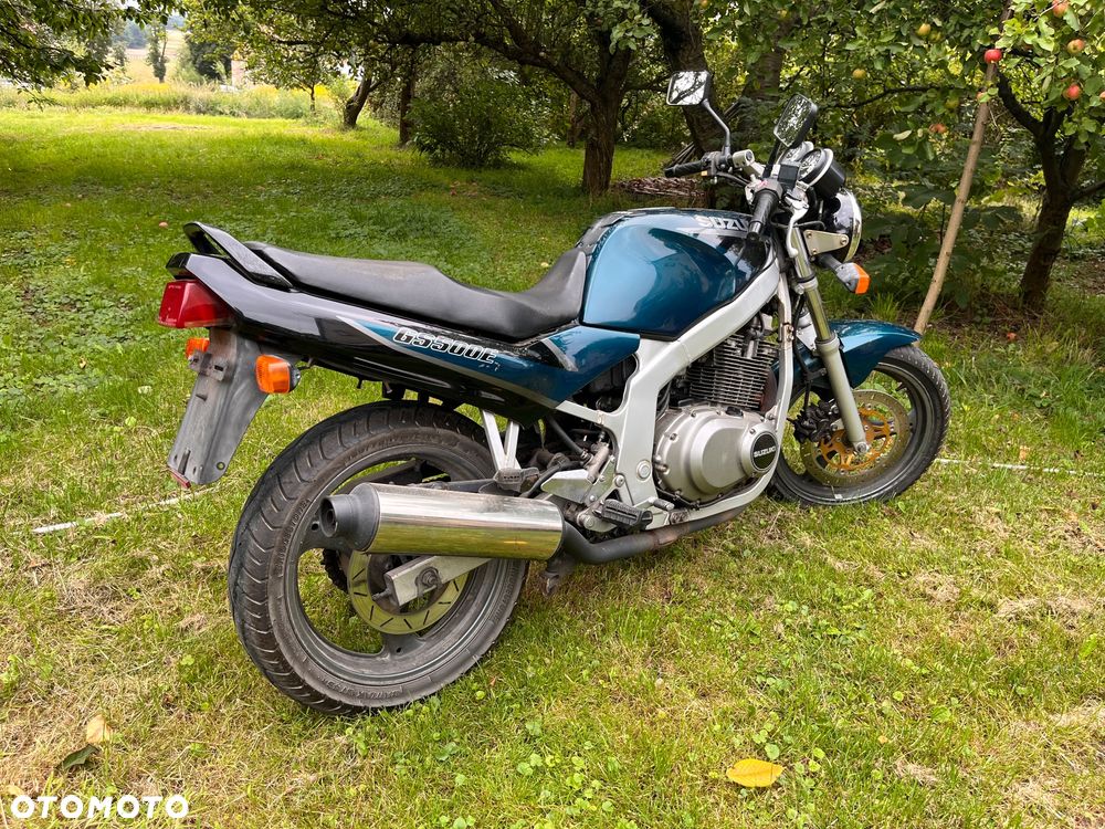 Suzuki GS - 3