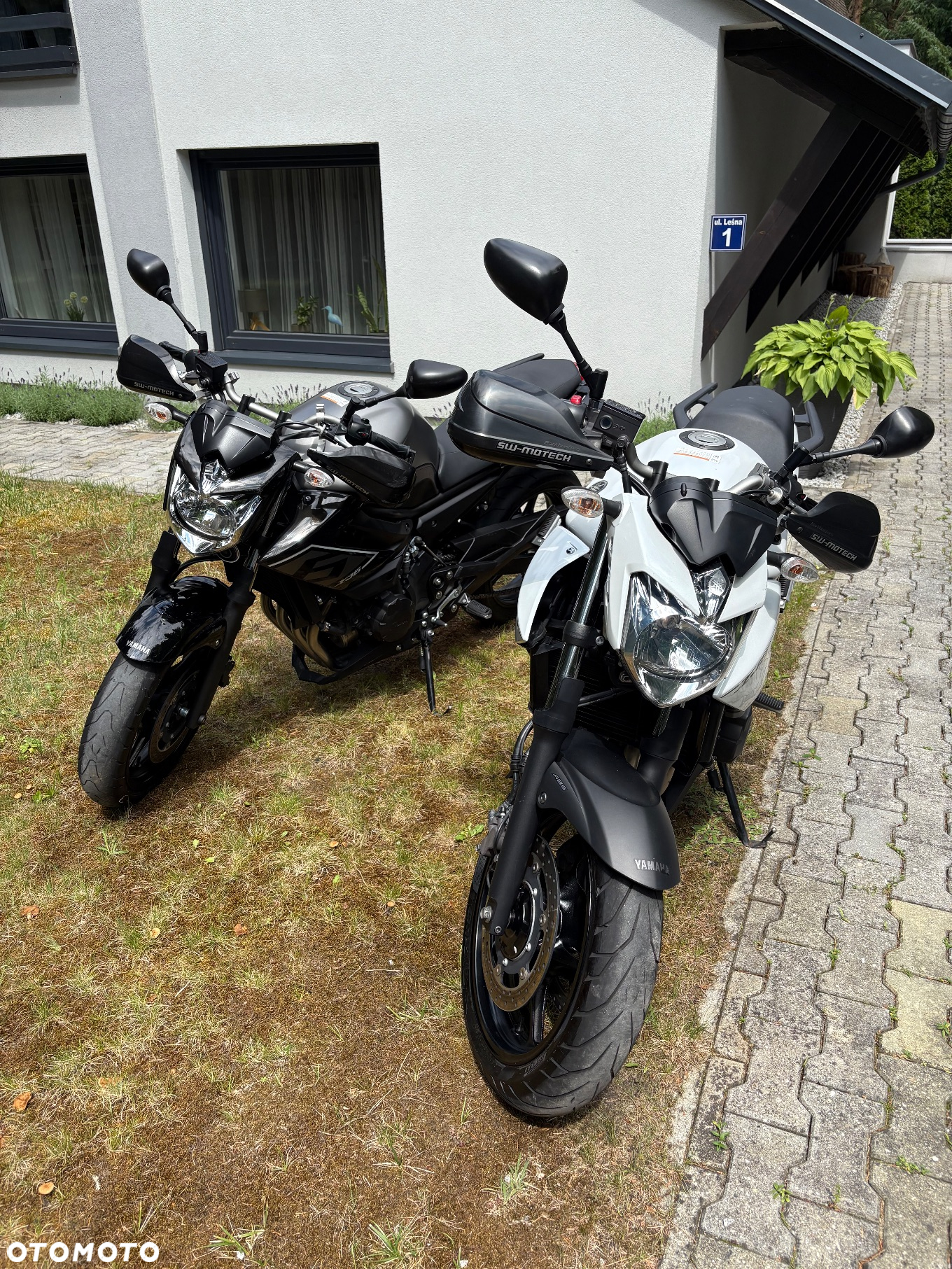 Yamaha XJ - 2