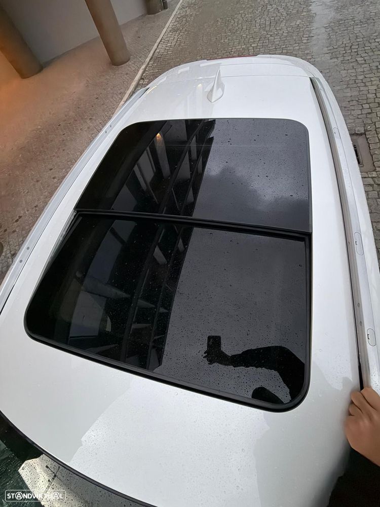 Honda HR-V 1.5 i-VTEC Executive CVT - 15