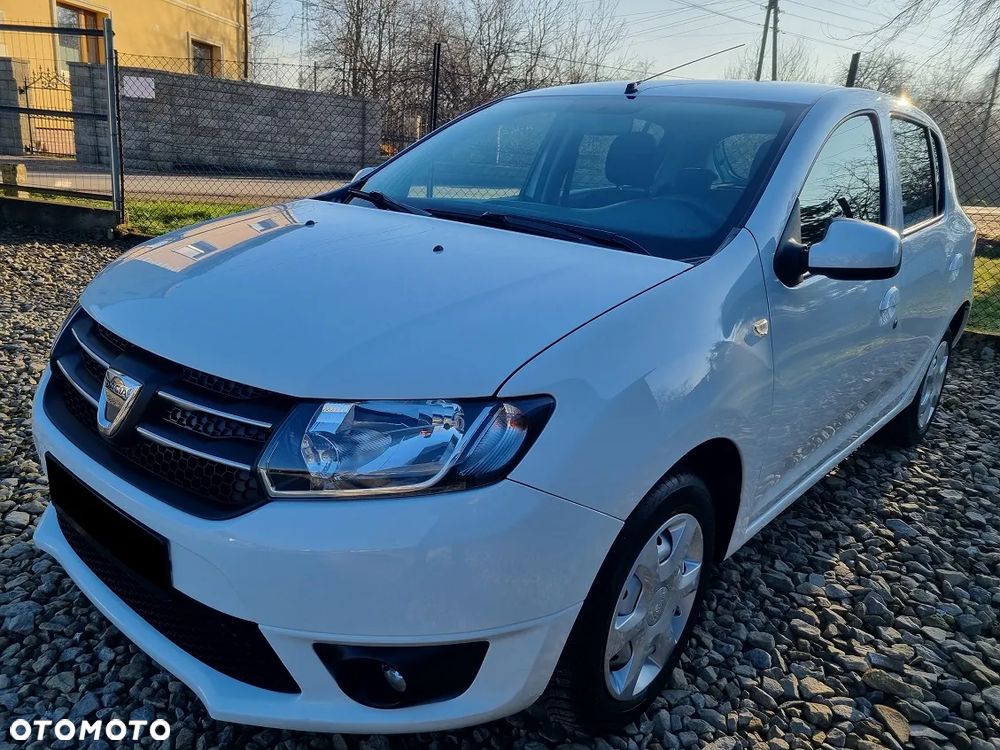 Dacia Sandero 1.2 16V 75 Laureate - 1
