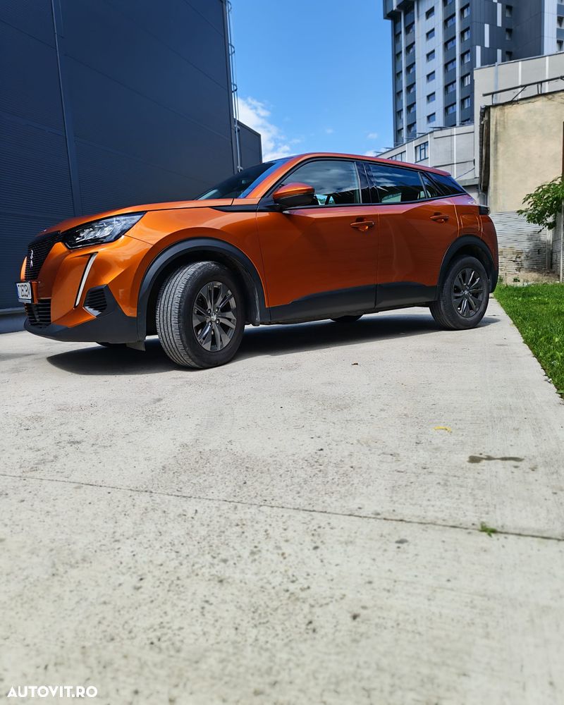 Peugeot 2008 1.2 L PureTech STT Active - 23