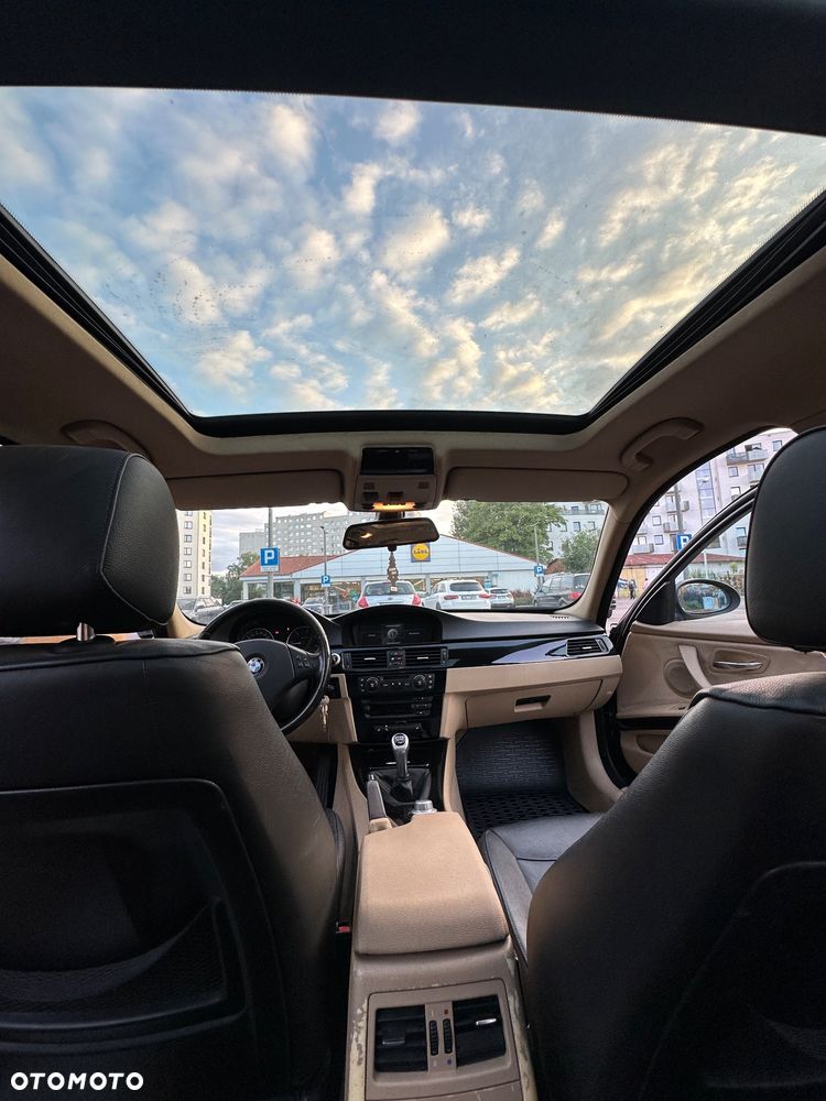 BMW Seria 3 320d - 8