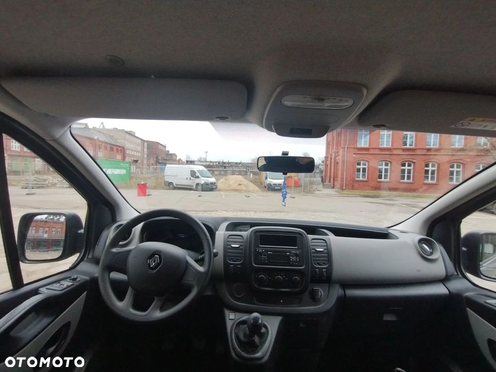 Renault Trafic - 14