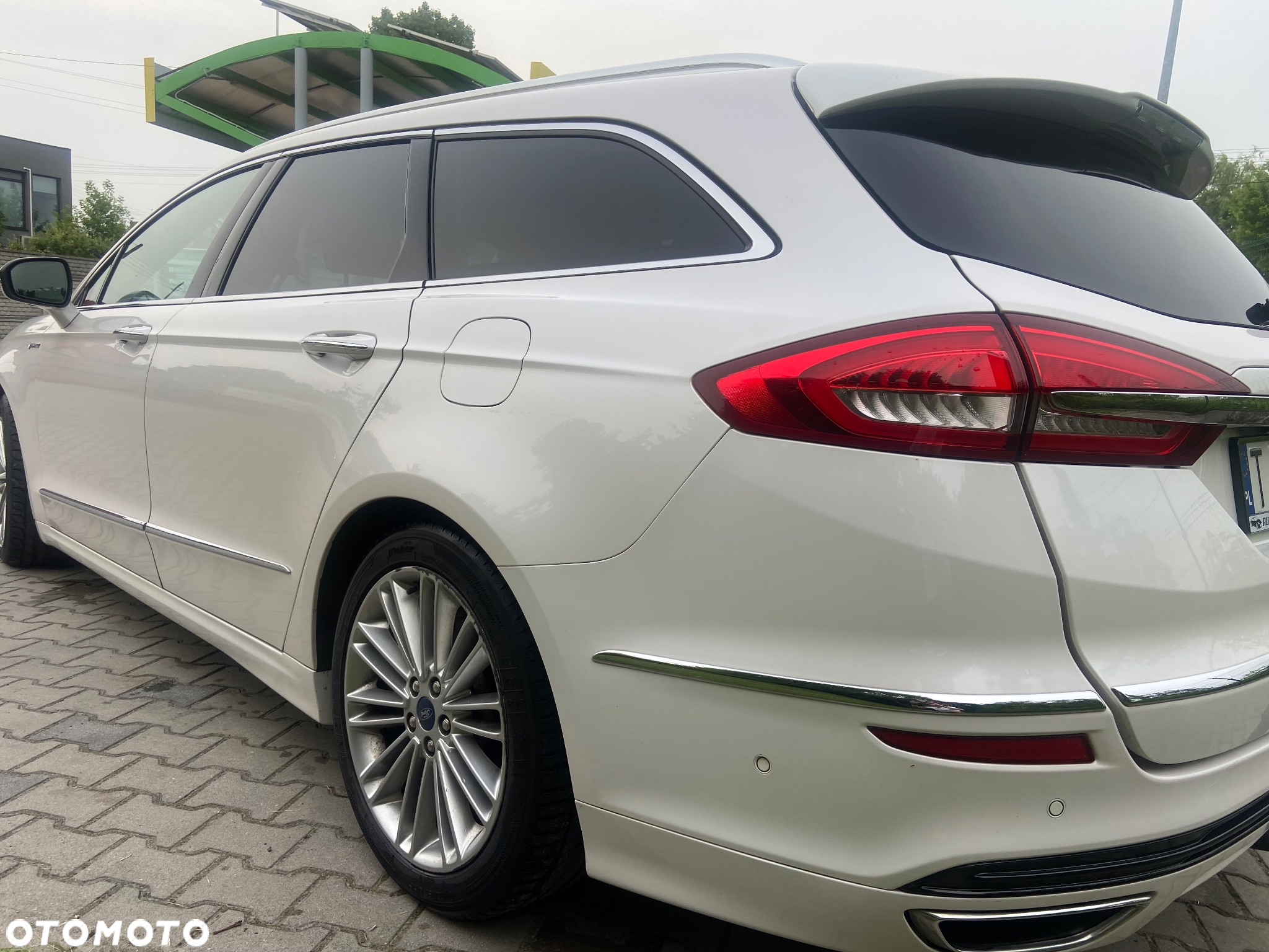 Ford Mondeo Vignale 2.0 TDCi PowerShift - 15