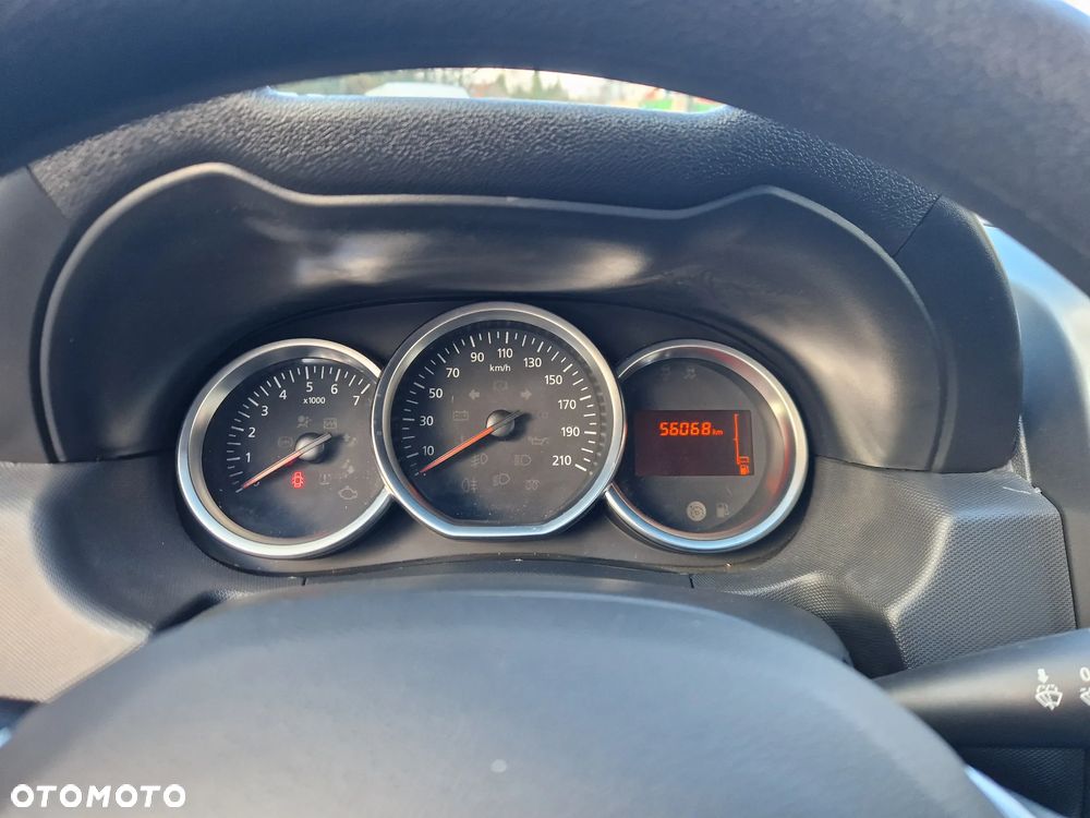 Dacia Duster 1.6 SCe Laureate S&S - 8