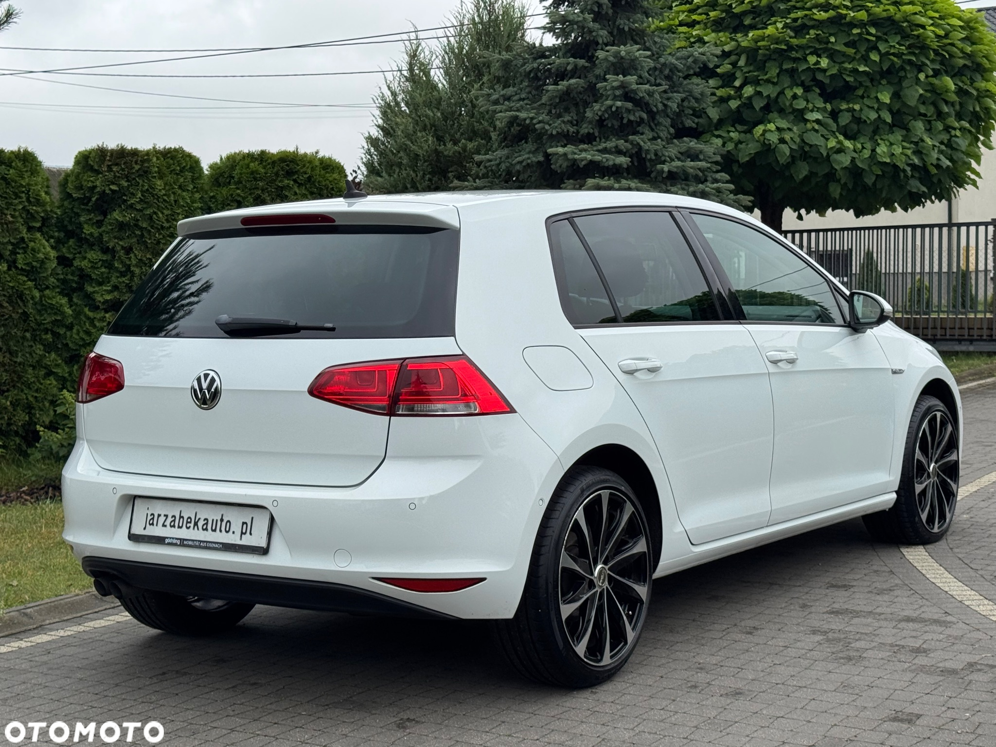 Volkswagen Golf 2.0 BlueTDI Cup - 6