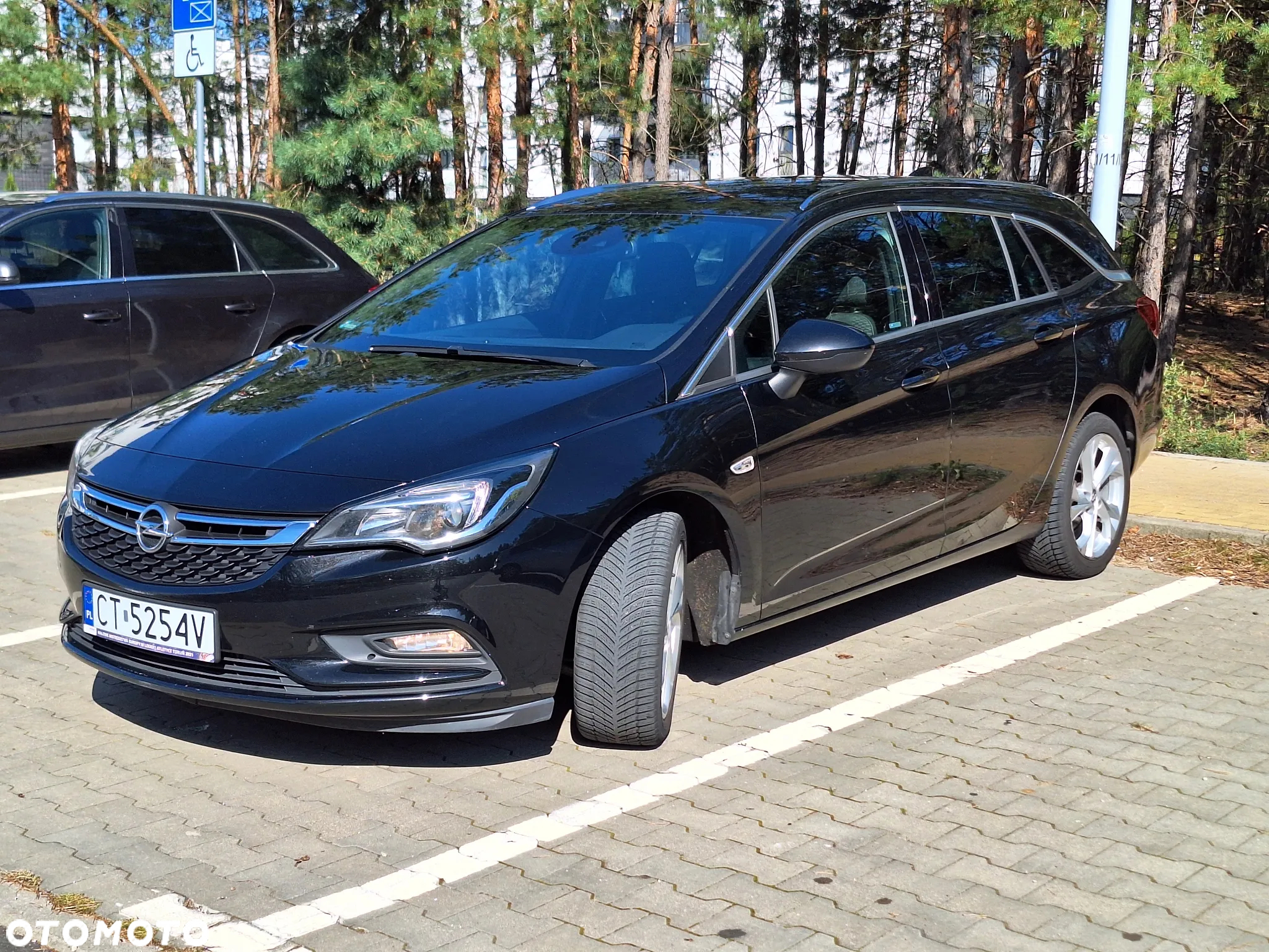 Opel Astra 1.6 D (CDTI) Start/Stop Sports Tourer Innovation - 6