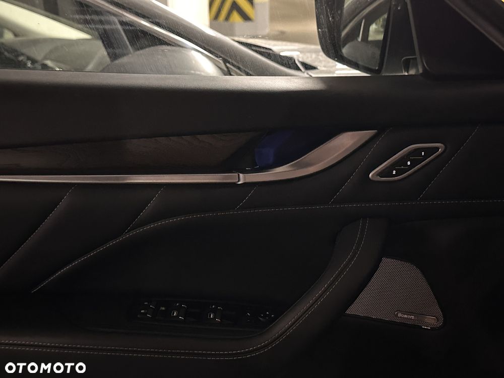 Maserati Levante S Granlusso - 10