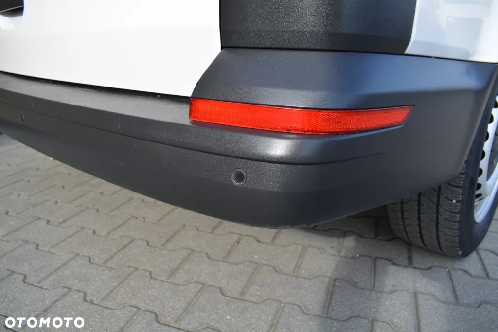 Volkswagen Transporter T6 TDI L1H1 DSG - 15