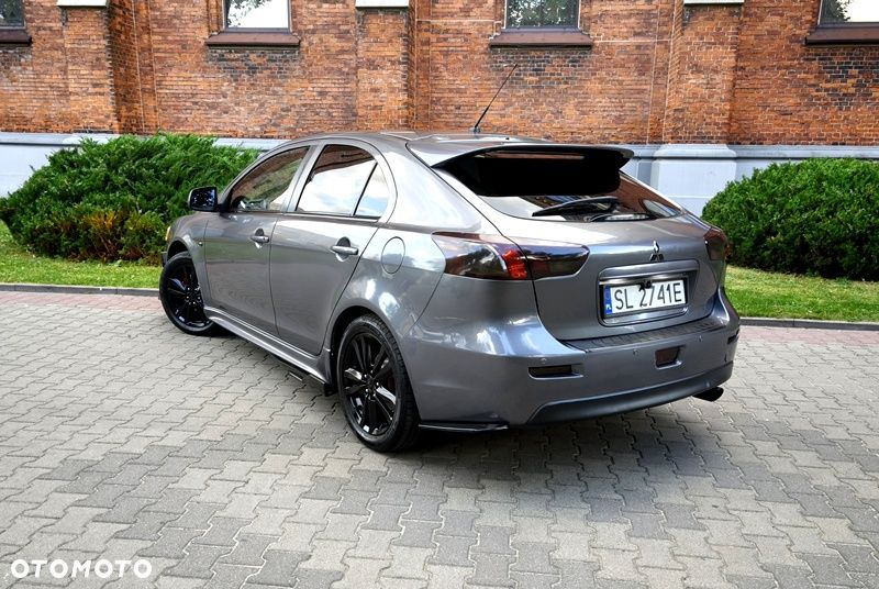 Mitsubishi Lancer 1.6 Intense - 20