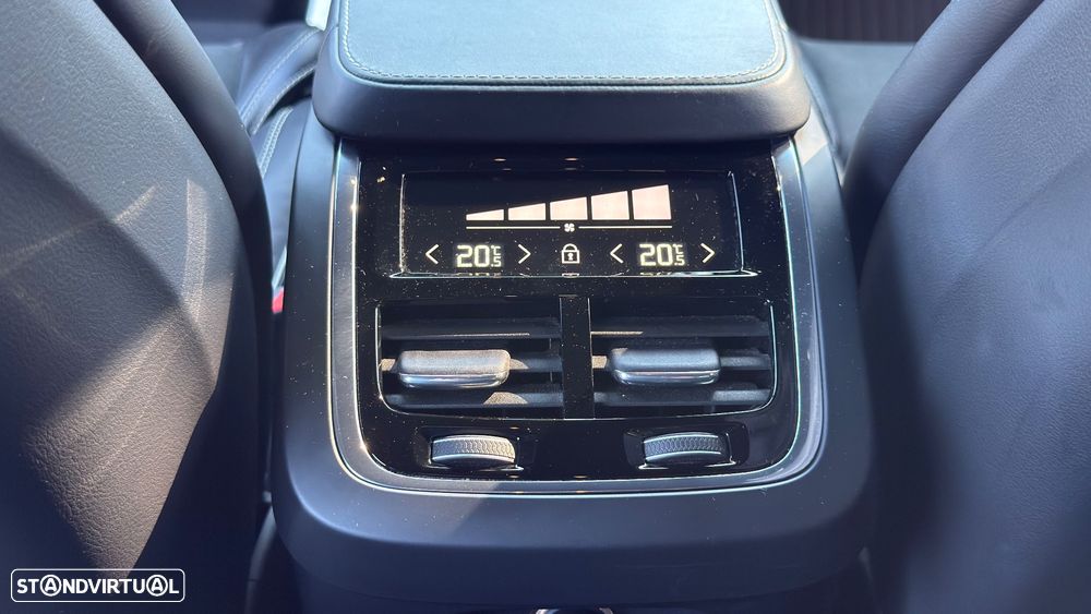 Volvo V90 2.0 D4 R-Design Geartronic - 22
