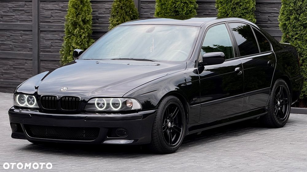 BMW Seria 5 525i - 11