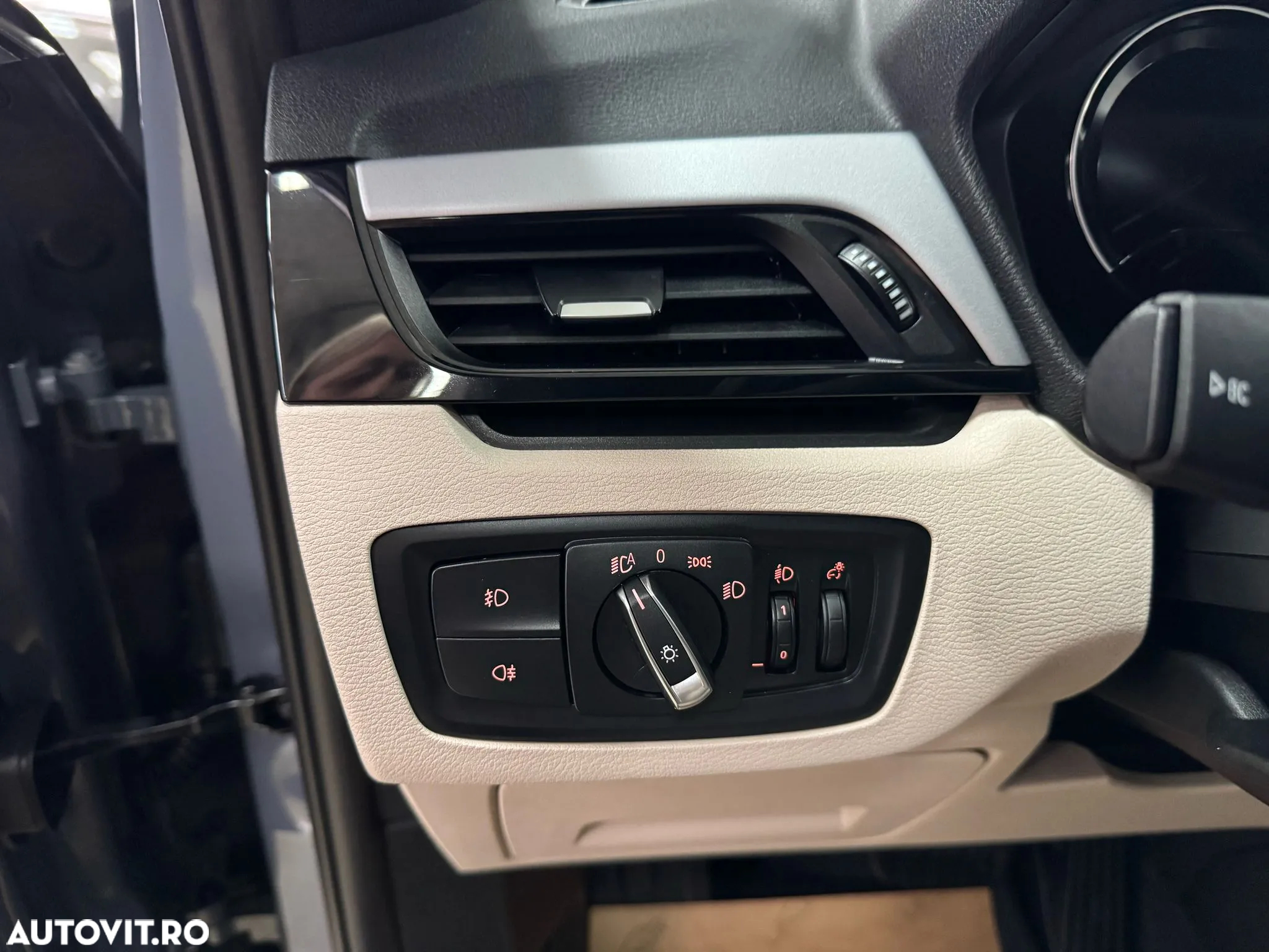 BMW X1 xDrive20d Aut. Advantage - 13