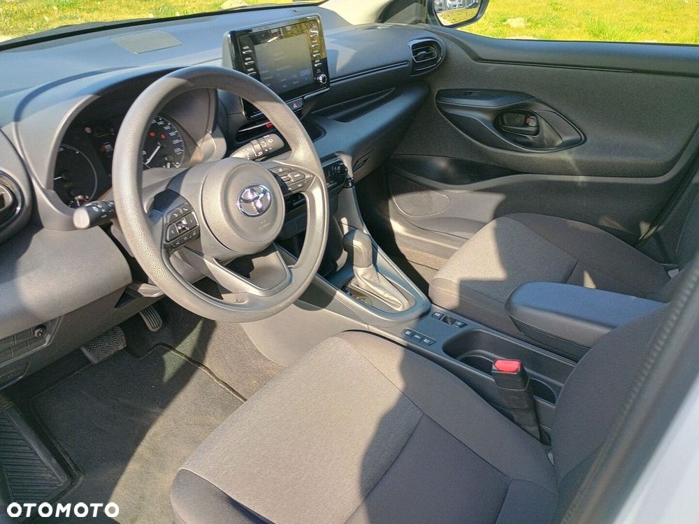 Toyota Yaris Hybrid 1.5 Active - 14