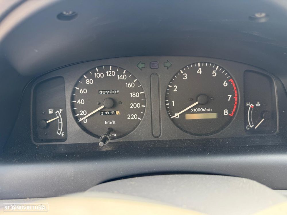 Toyota Corolla Liftback 1.3 Terra - 18