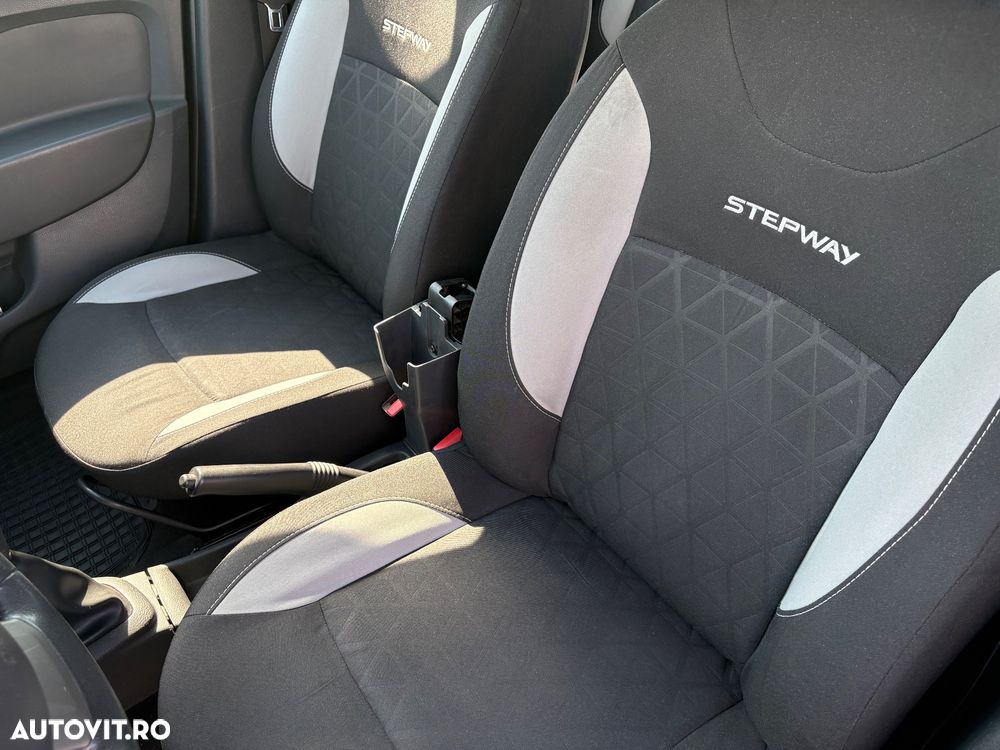 Dacia Sandero Stepway TCe 90 Prestige - 11