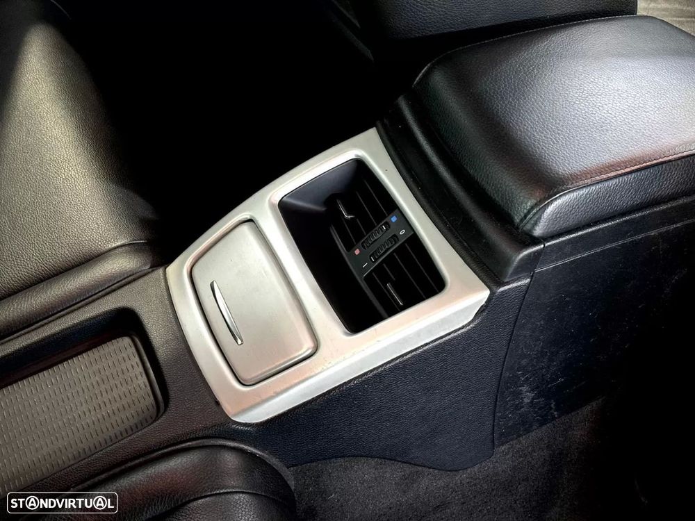 BMW 320 d Coupe Auto - 18