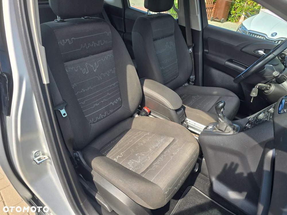 Opel Meriva - 15