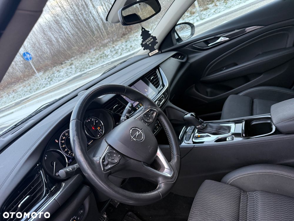 Opel Insignia 1.6 CDTI Edition - 10