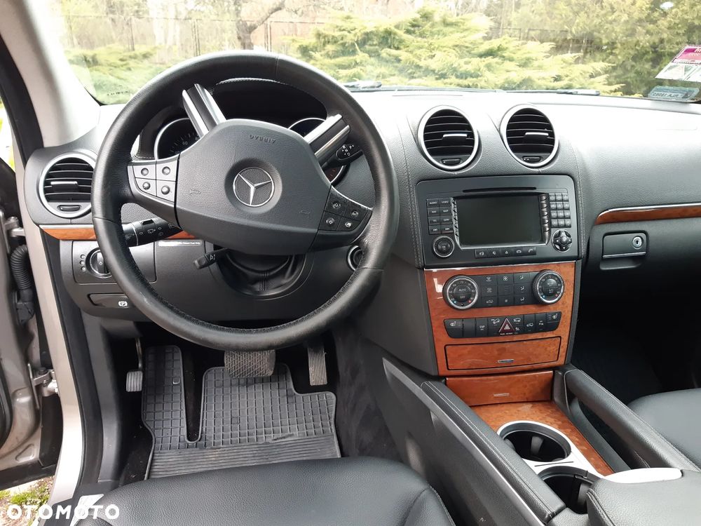 Mercedes-Benz GL 320 CDI - 27