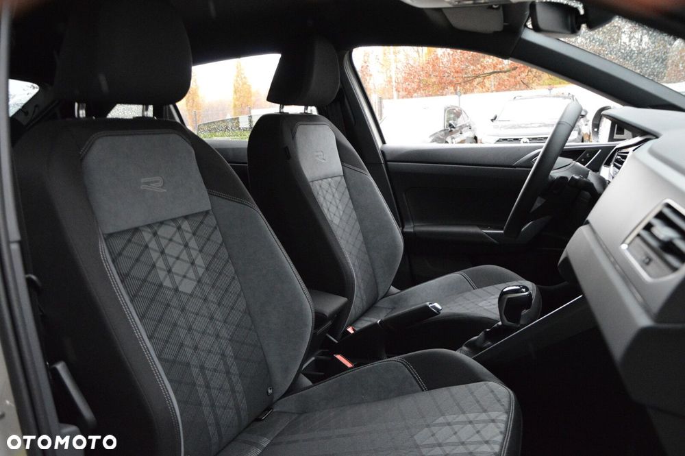 Volkswagen Taigo - 22