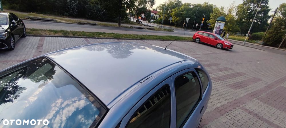Citroën Xsara Picasso 1.8i Exclusive - 14