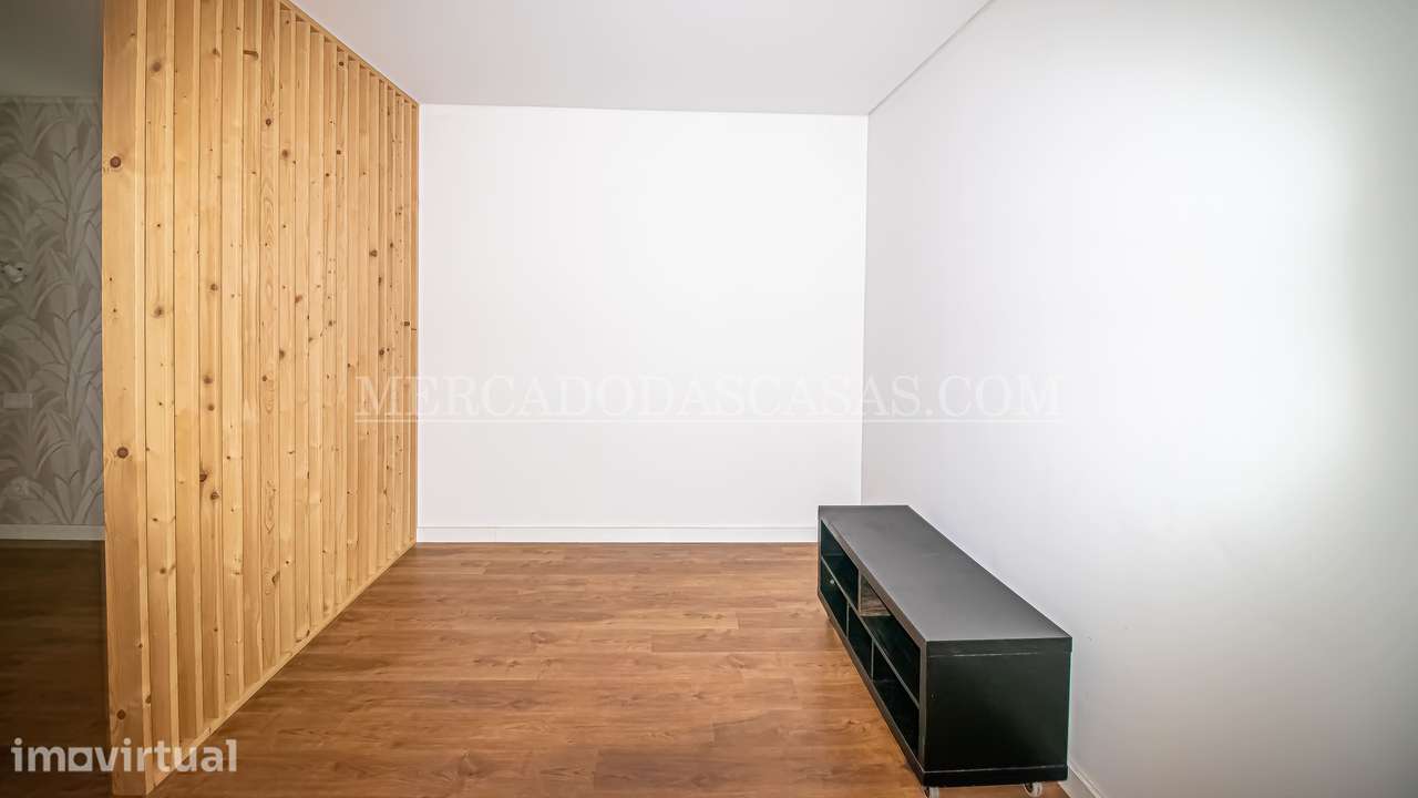 Apartamento Totalmente Renovado em Ponte de Anta Espinho - Grande imagem: 3/9