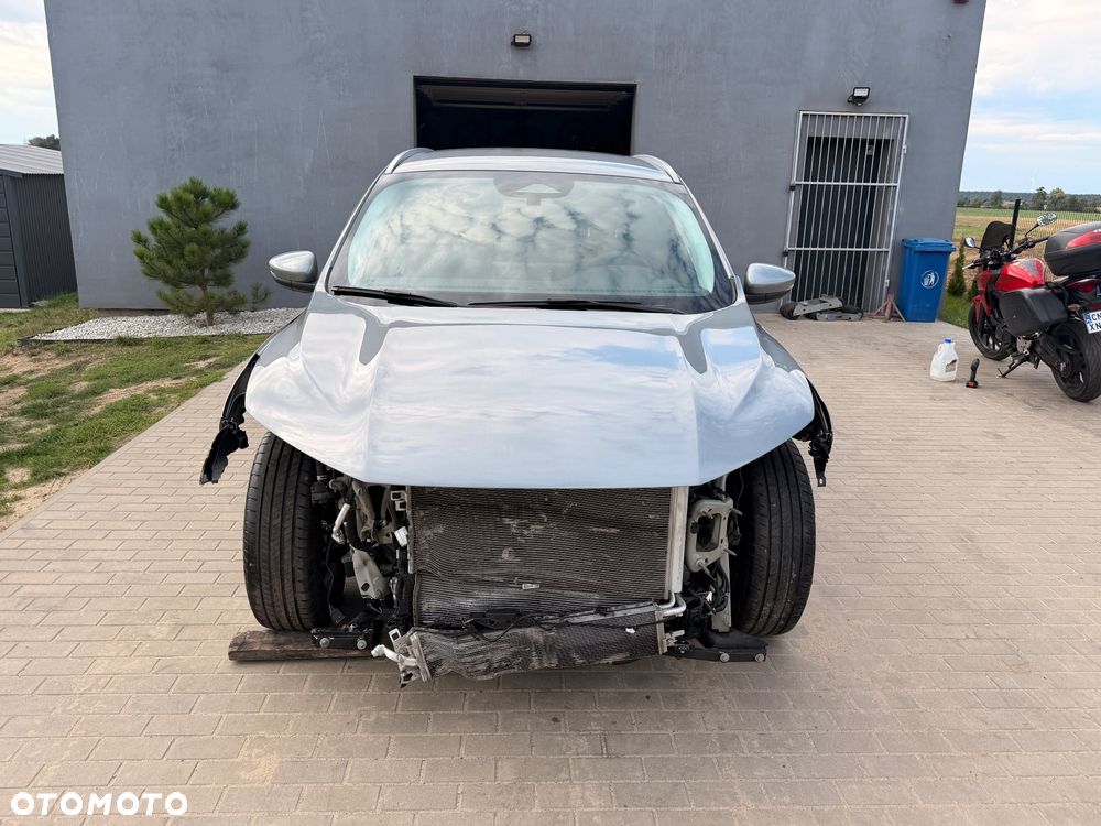 Ford Kuga 2.5 Duratec FHEV TITANIUM X - 3