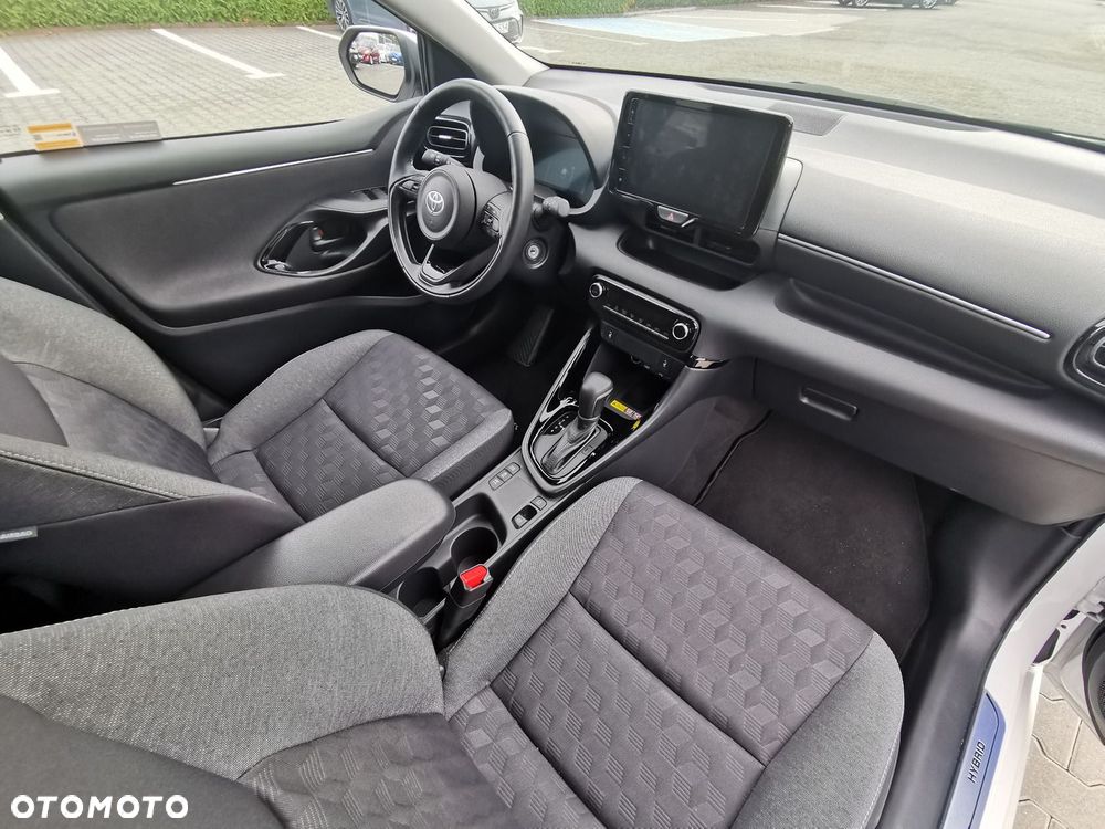 Toyota Yaris Hybrid 1.5 Style - 16