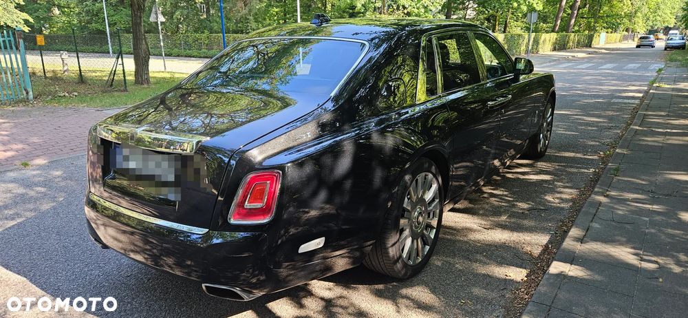 Rolls-Royce Phantom Standard - 5