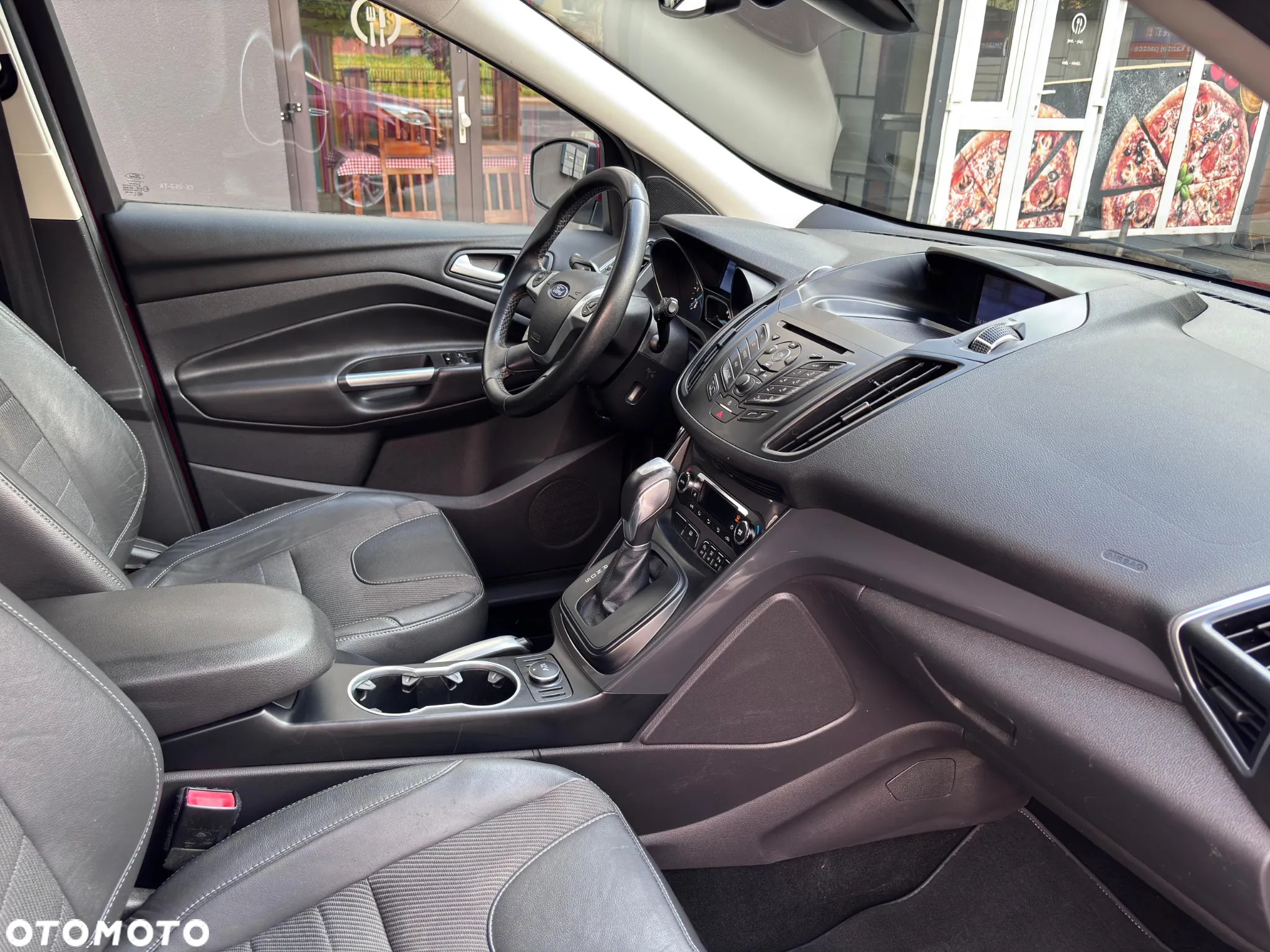 Ford Kuga - 33