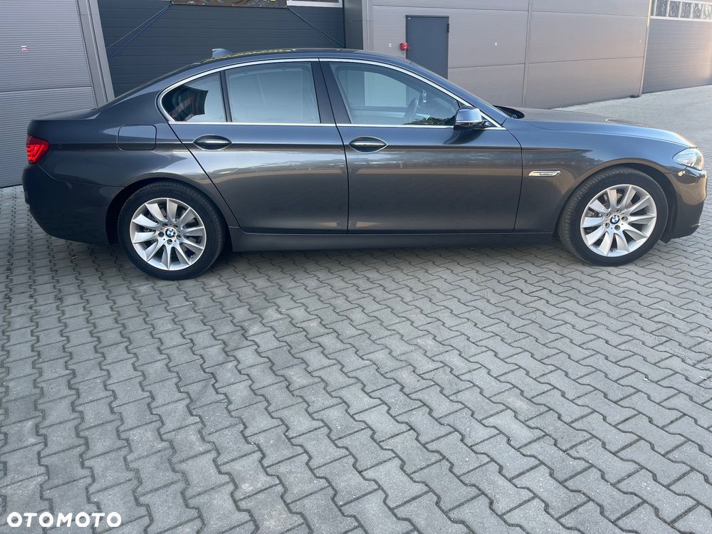 BMW Seria 5 520d Efficient Dynamics Luxury Line sport - 4