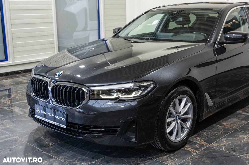 BMW Seria 5 520d Aut. Luxury Line - 9