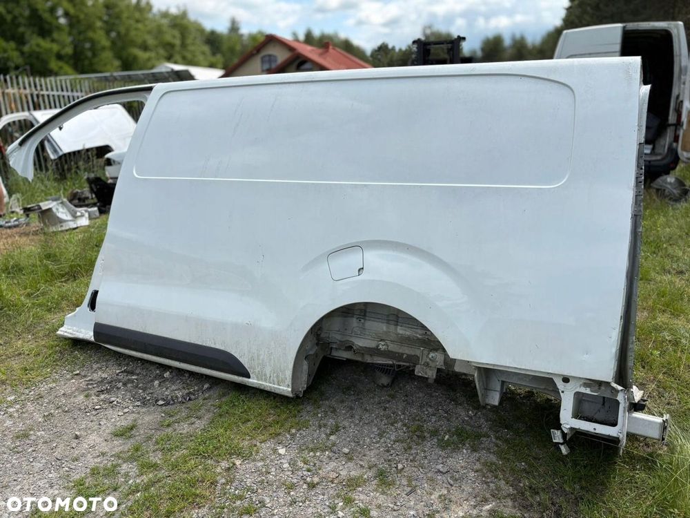 JUMPY III PROACE BOK LEWY ĆWIARTKA BŁOTNIK - 1