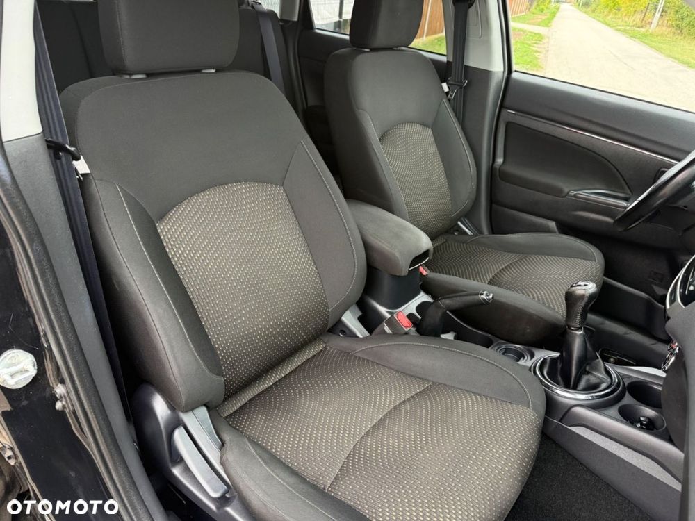 Mitsubishi ASX - 23