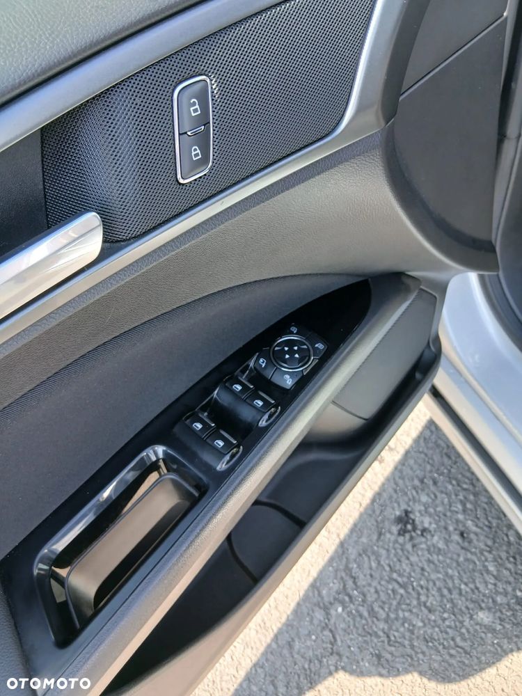 Ford Mondeo 2.0 TDCi STart-Stopp PowerShift-Aut Titanium - 27