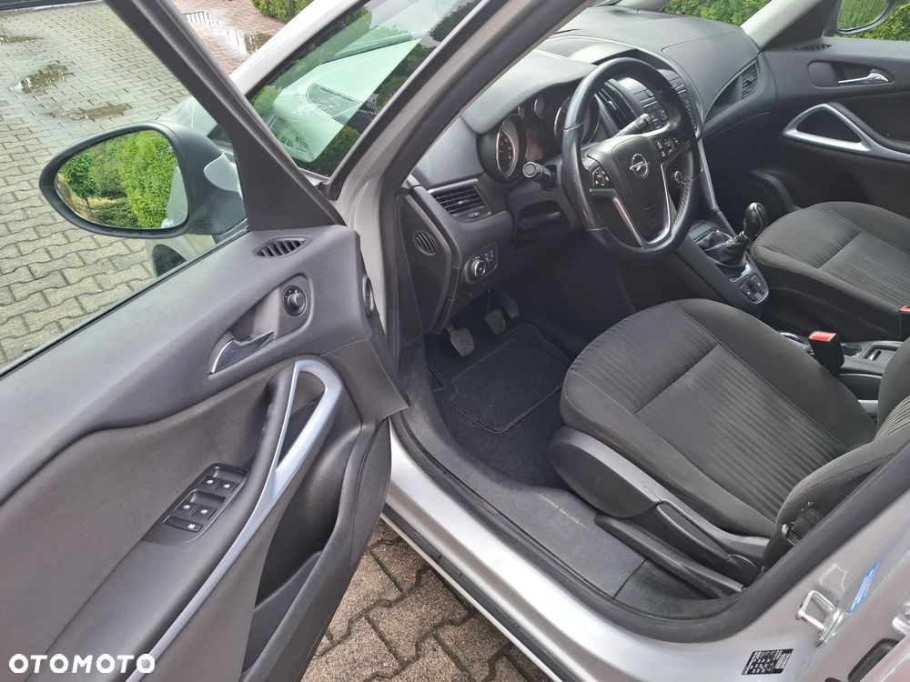 Opel Zafira Tourer 1.4 Turbo Edition - 16